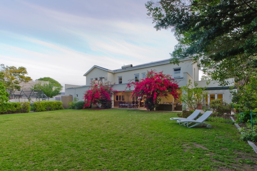 4 Bedroom Property for Sale in Leisure Isle Western Cape